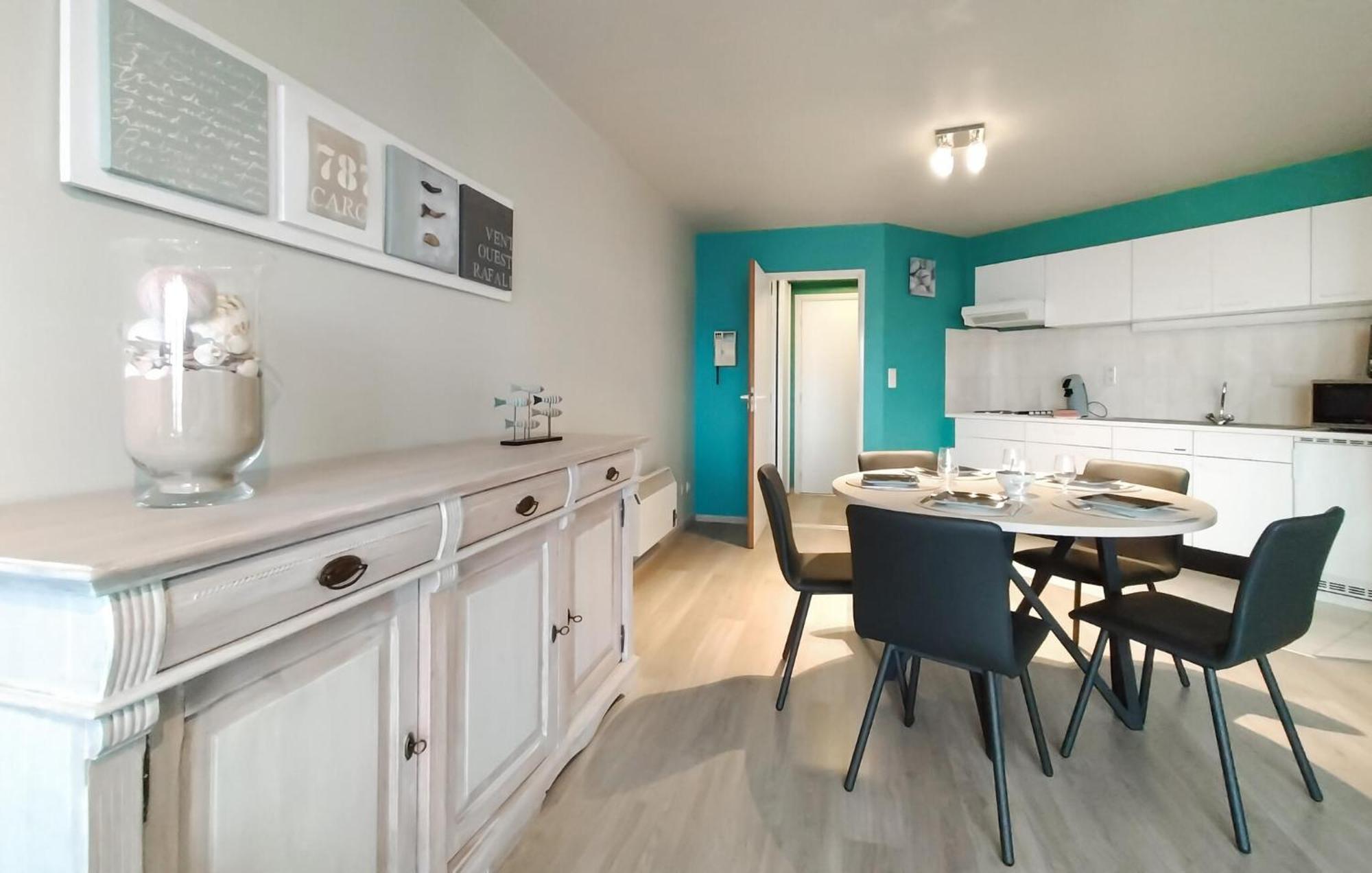 Beautiful Apartment In Oostende With Wifi Exterior photo